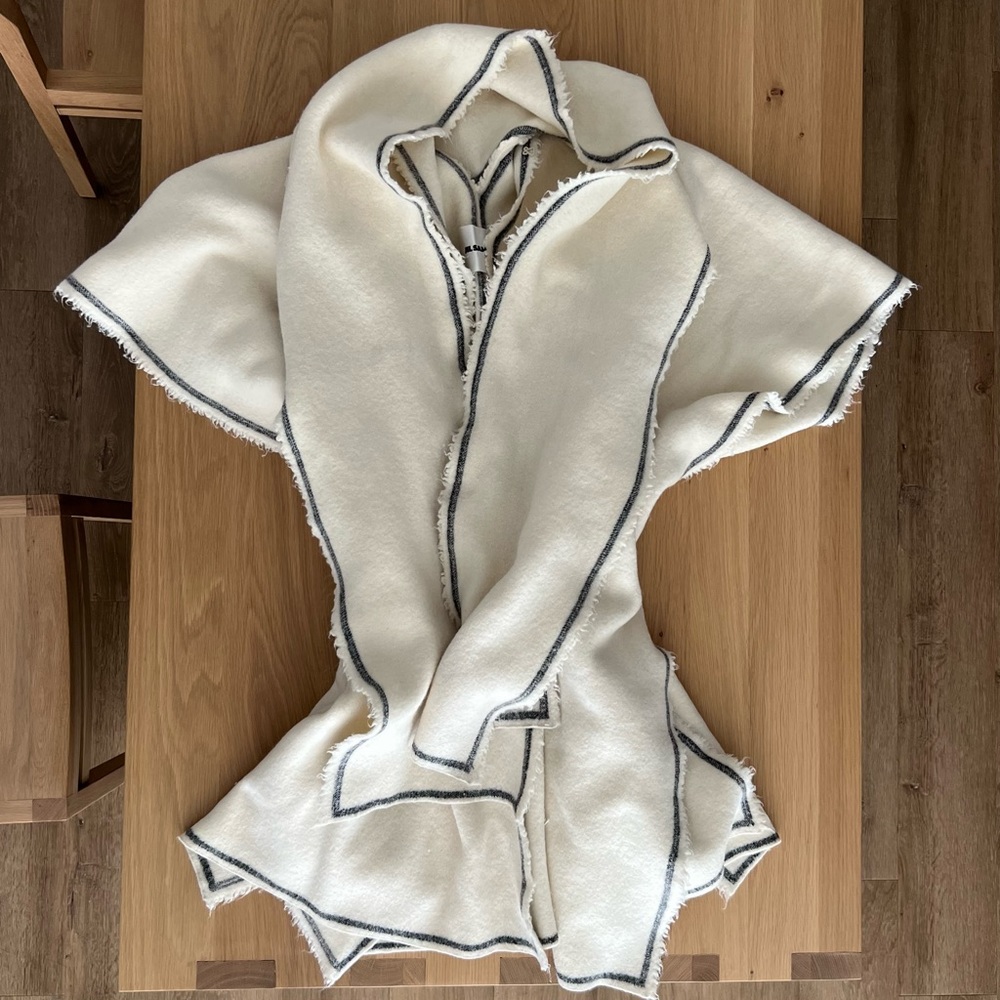 JIL SANDER wool blanket cape NWT